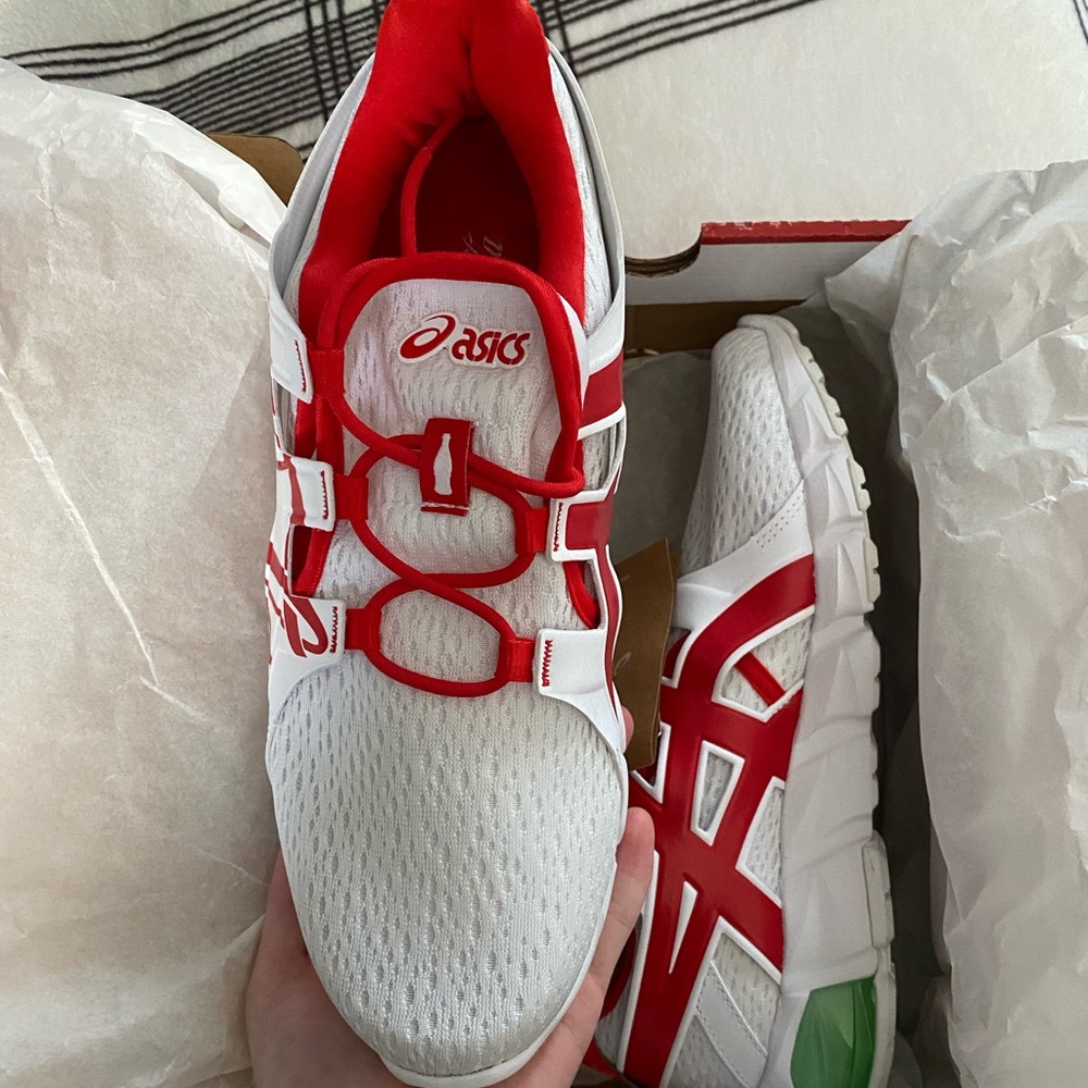 Asics Coke